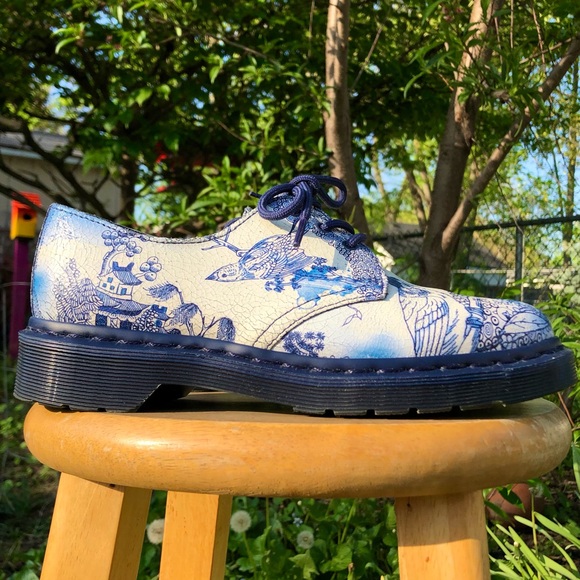 Dr. Martens Shoes - Dr. Martens 1461 Willow Cristal Suede